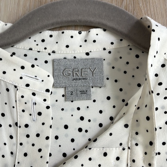 Jason Wu Grey Polka Dot 100% Silk Blouse Tunic Top Size 2 - Picture 5 of 7
